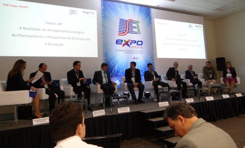Em uma das sessões mais cheias do evento, a discussão girou em torno de todo o processo relacionado ao switch-off analógico do sinal de TV