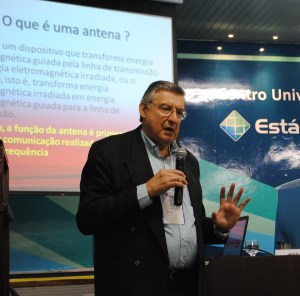 José Elias, consultor comercial da IF Telecom explicou o funcionamentos das antenas no SET Nordeste 2015