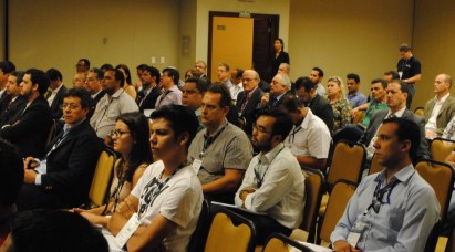 Boa presença de público no Centro de Convenções Brasil 2, em Brasília